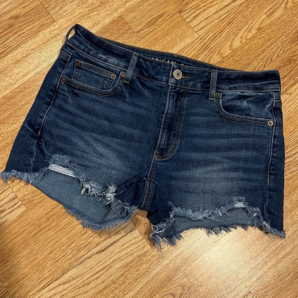 AE midi shorts